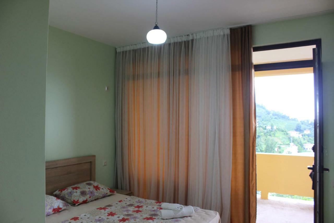 Guesthouse Maria Sarpi Bagian luar foto