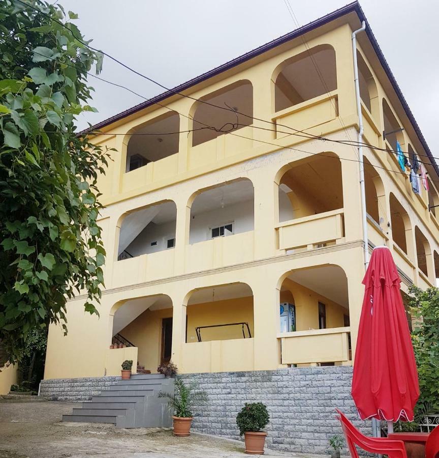 Guesthouse Maria Sarpi Bagian luar foto