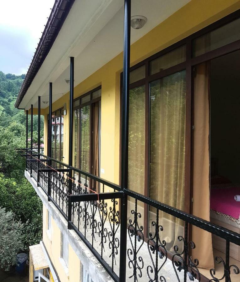 Guesthouse Maria Sarpi Bagian luar foto